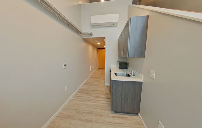 1 bed, 1 bath, 367 sqft, $1,175, Unit 107