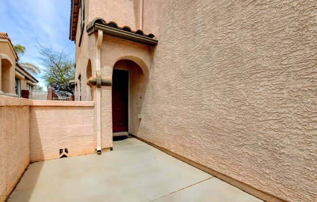 Beautiful 3 Bedroom, 2 Story Home in Summerlin!