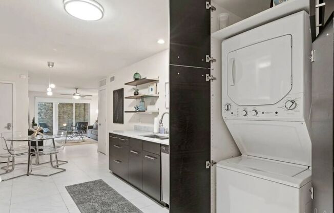 2 beds, 2 baths, 1,100 sqft, $1,850, Unit 102