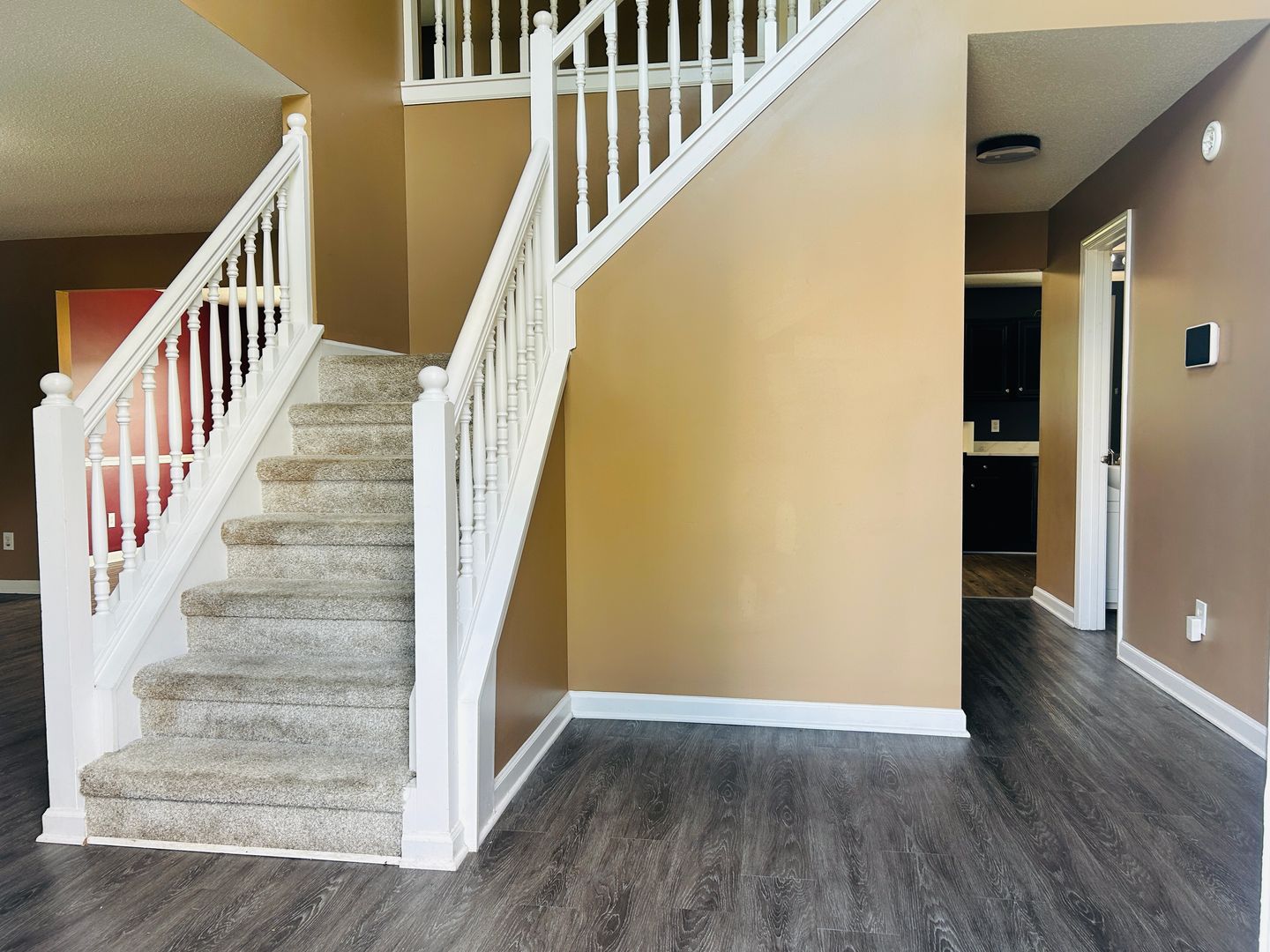 Welcome home to this stunning 5 bedroom 3 full bathroom home located in College Park! Must see!
