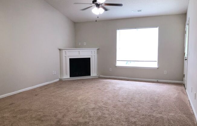 2 beds, 2 baths, 1,131 sqft, $1,475, Unit 2782-6