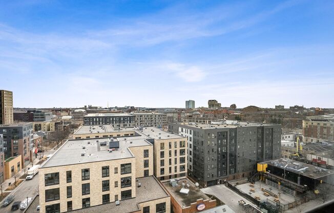 1 bed, 1 bath, 555 sqft, $1,180, Unit 303