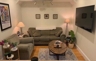 12 Humboldt Pl.