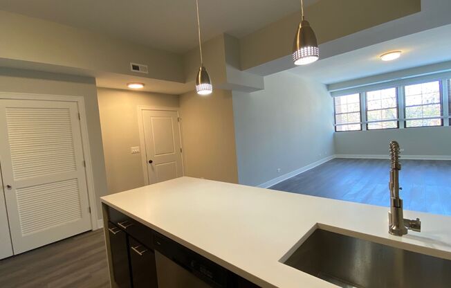 2 beds, 2 baths, 1,100 sqft, $2,095, Unit 2F