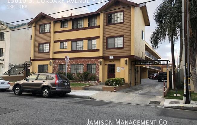 13610 S. Cordary Avenue