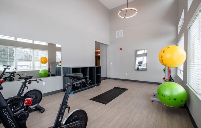 2 beds, 2 baths, 1,025 sqft, $1,875, Unit A4-209