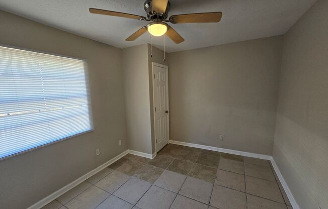 3 beds, 2 baths, $1,450