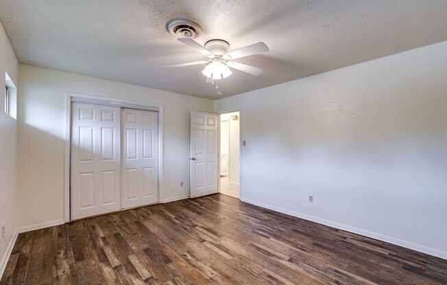 2 beds, 1 bath, $1,800