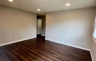 1734 16th Ave N