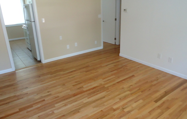 3930-3950 SE Francis
