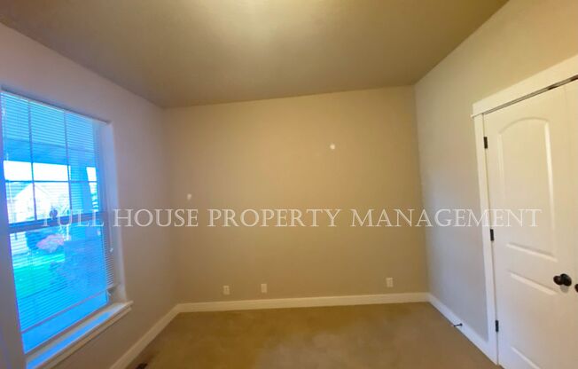 3 beds, 2 baths, $2,295