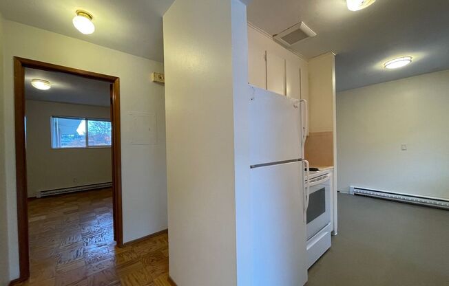 1 bed, 1 bath, 541 sqft, $1,525, Unit 201