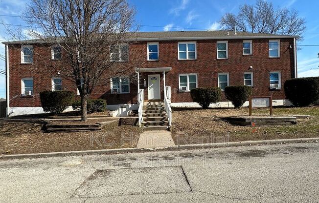 901 N. 16th St.