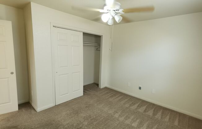 3 beds, 2 baths, 1,223 sqft, $1,495, Unit 1015