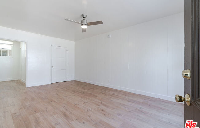 1624 S ST ANDREWS PL