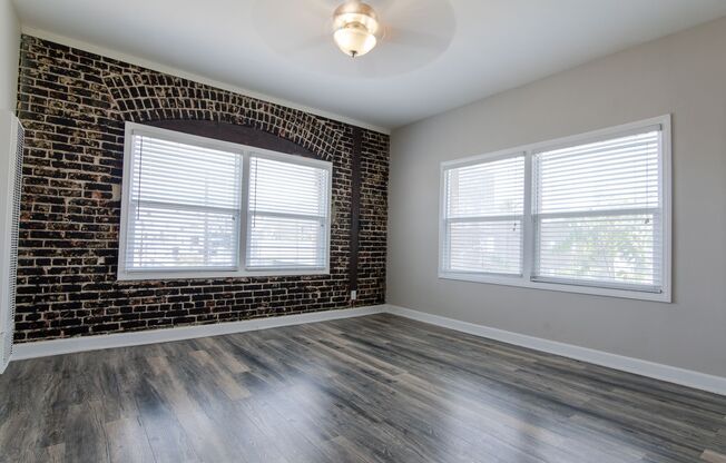 Gorgeous Newly Remodeled One Bedroom and Studios