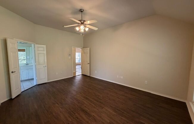 3 beds, 2 baths, $2,495
