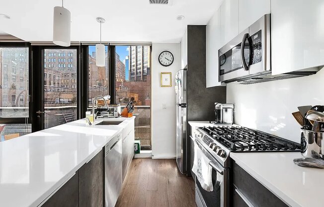 2 beds, 2.5 baths, $10,147, Unit PH1