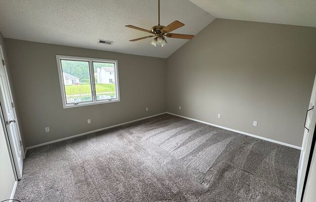 7633 MAEVE DR