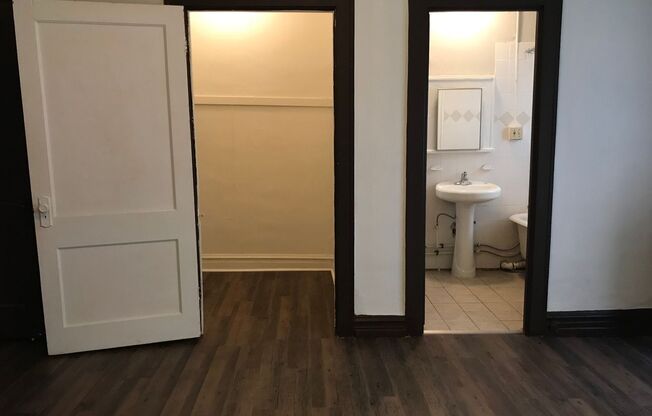 Studio, 1 bath, $775, Unit 103