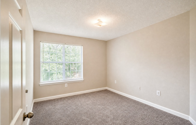 2 beds, 1.5 baths, 921 sqft, $975, Unit 506