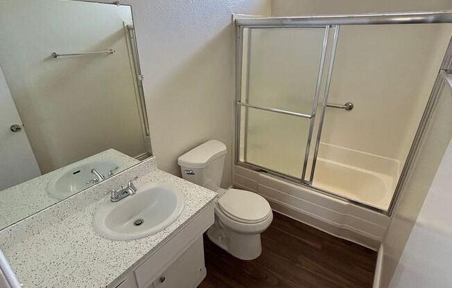 1 bed, 1 bath, 600 sqft, $1,800, Unit 843F