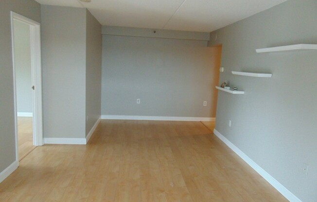 1 bed, 1 bath, 774 sqft, $2,000, Unit 313