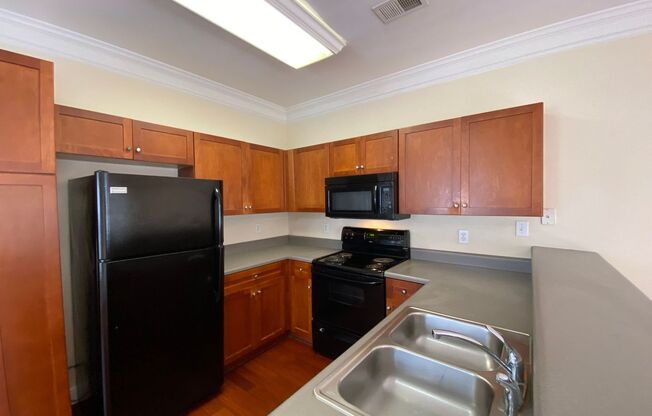 PRE-LEASING FOR FALL 2026!