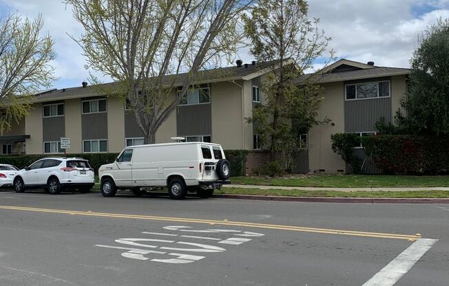 1698 Ontario Drive
