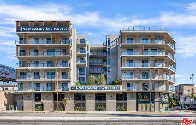 4 beds, 4 baths, 1,440 sqft, $4,695, Unit 404