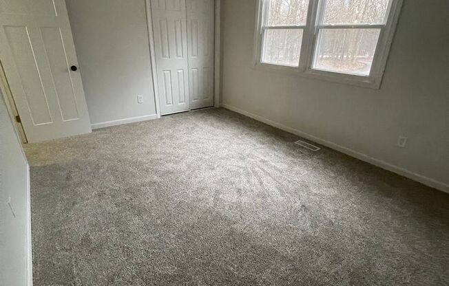 2 beds, 1.5 baths, 928 sqft, $1,050, Unit Unit 202