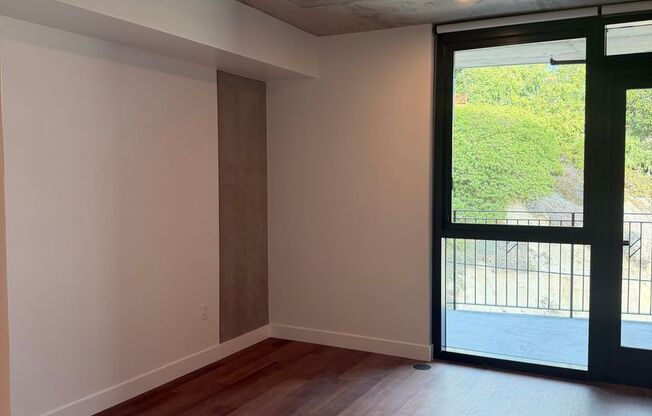 Studio, 1 bath, 362 sqft, $2,300, Unit 410