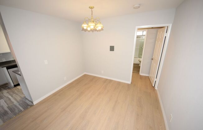 1 bed, 1 bath, $2,295, Unit 106