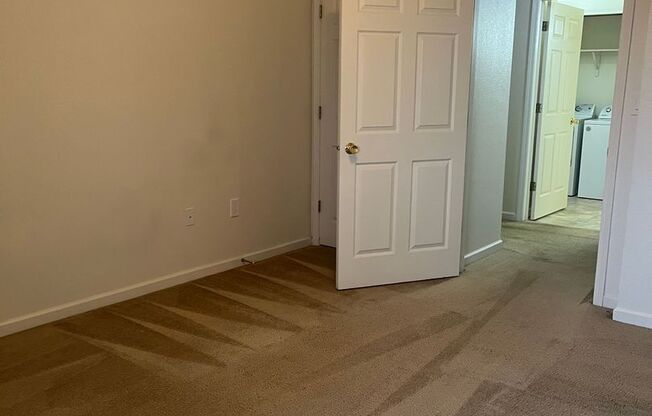 2 beds, 2 baths, 1,080 sqft, $1,189, Unit 77