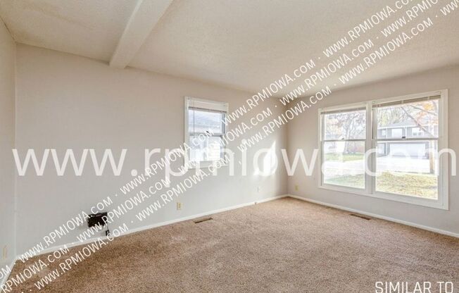 5734 NW 54 CT