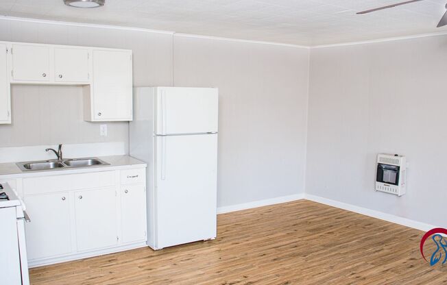 1 bed 1 bath Garden District Studio Apartment