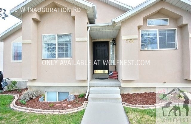 386 W INAUGURATION RD