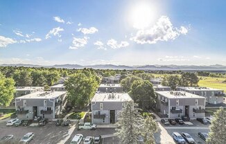 View Apartments in Northglenn