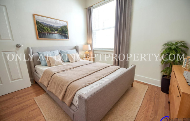 1 bed, 1 bath, 500 sqft, $1,049, Unit 17 - R