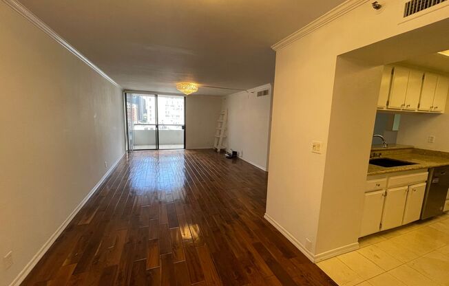 2 beds, 2 baths, 1,100 sqft, $2,999.99, Unit #1206