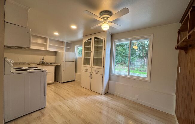 3Bd/1Ba Mountlake Terrace House