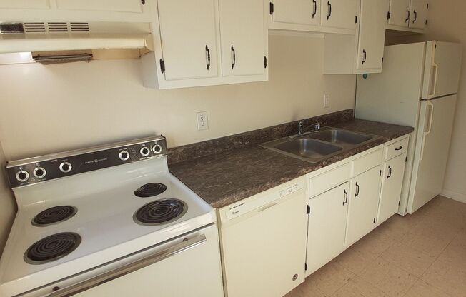 Woodridge Apartments