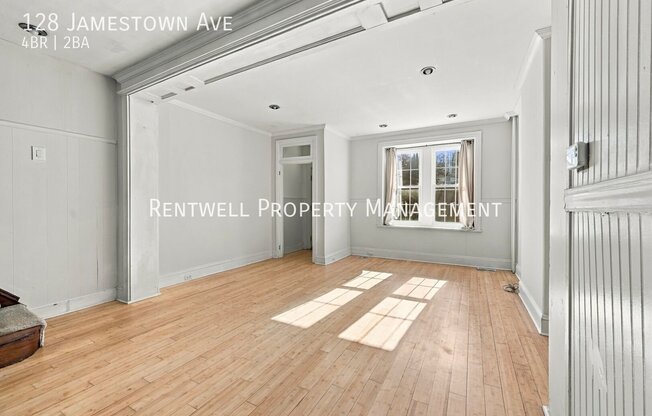128 JAMESTOWN AVE