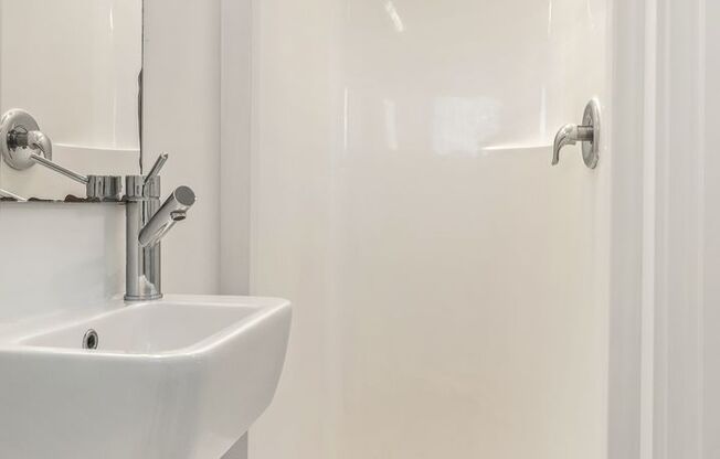Studio, 1 bath, 178 sqft, $795, Unit A8