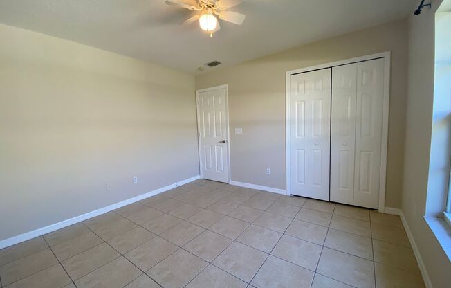 3 beds, 2 baths, $1,900