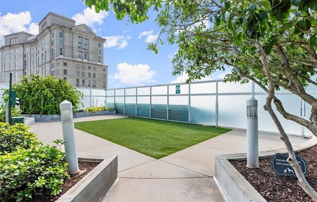 3 beds, 3 baths, $5,895, Unit UNIT 1901