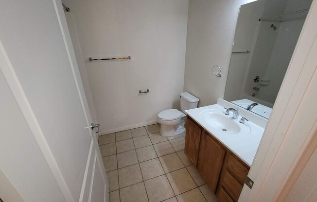 2 beds, 2 baths, $1,650