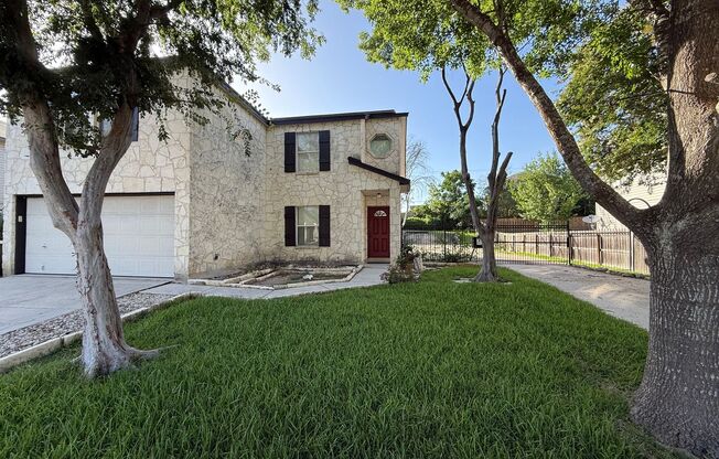 Beautiful, fully remodeled 3 bedroom, 2.5 bathroom home in prime location!