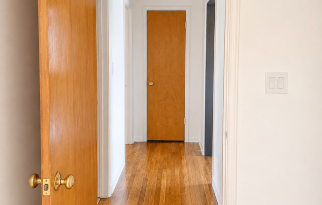 3520 W 5 ST