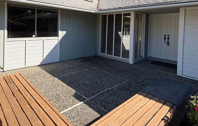 4 Bed / 2.5 Bath Bellevue rambler $4,295/month
